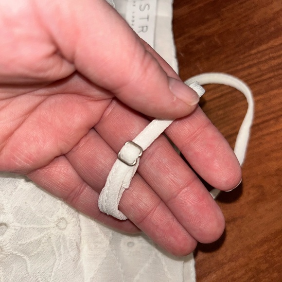 Astr the Label White Gauzy Eyelet Off Shoulder Flowy Cottagecore Peasant Top M - Picture 12 of 15